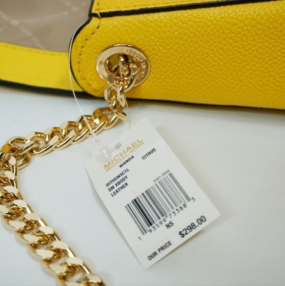 💛🔹️Michael Kors🔹️ Wanda crossbody Chain Bag Yellow Citrus - Picture 5 of 9